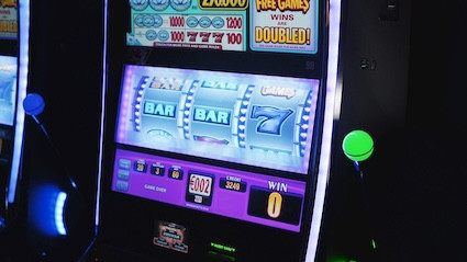 1780150220-366935-slots-5012428-1280.jpg
